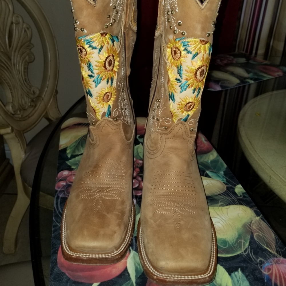 Women western boots